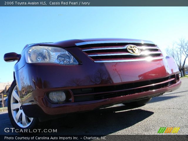 2006 Toyota Avalon XLS in Cassis Red Pearl