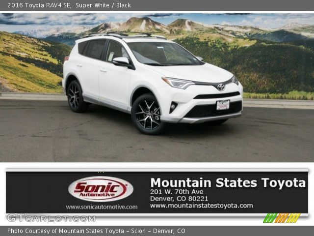 2016 Toyota RAV4 SE in Super White