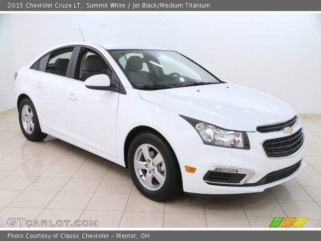 2015 Chevrolet Cruze LT in Summit White