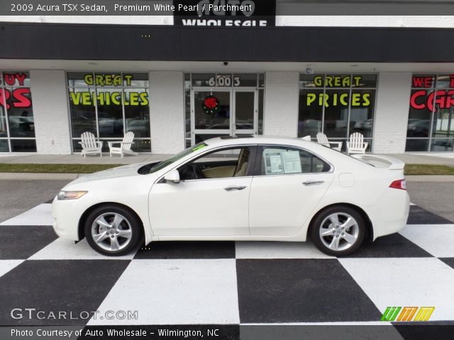 2009 Acura TSX Sedan in Premium White Pearl