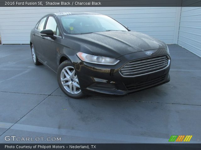 2016 Ford Fusion SE in Shadow Black