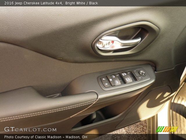 2016 Jeep Cherokee Latitude 4x4 in Bright White