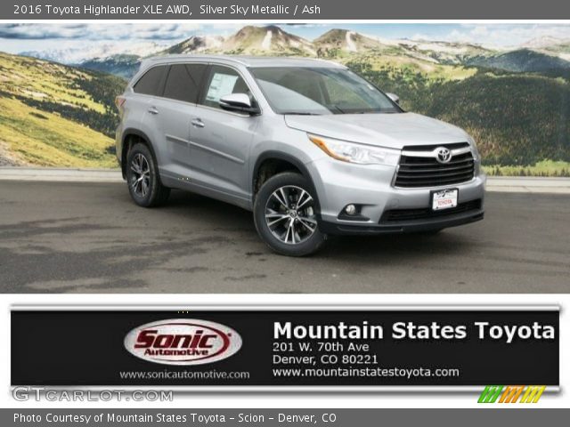 2016 Toyota Highlander XLE AWD in Silver Sky Metallic
