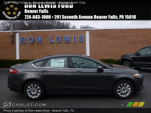 2016 Ford Fusion S in Magnetic Metallic