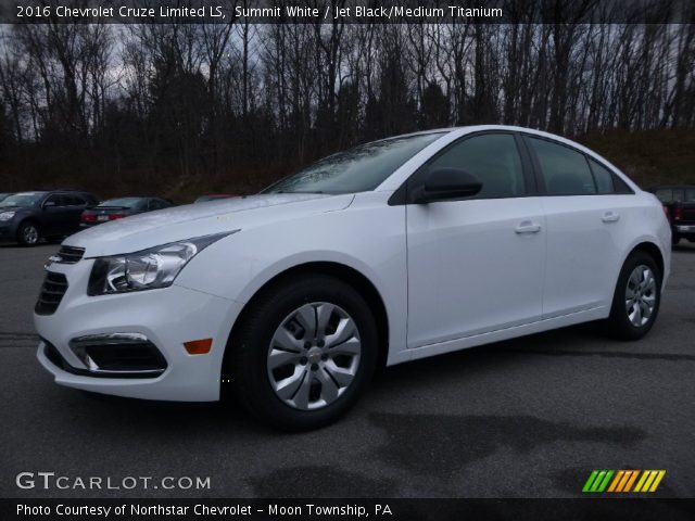 2016 Chevrolet Cruze Limited LS in Summit White