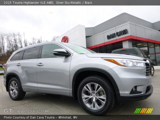 2015 Toyota Highlander XLE AWD in Silver Sky Metallic
