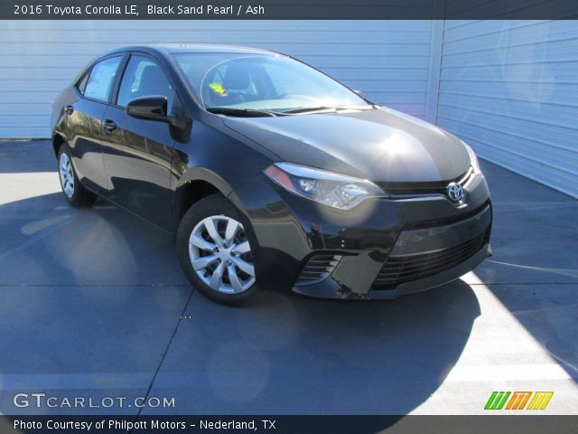 2016 Toyota Corolla LE in Black Sand Pearl