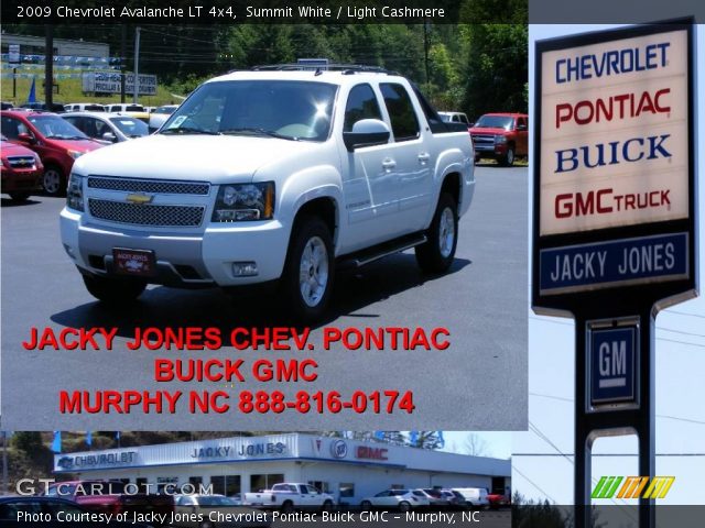 2009 Chevrolet Avalanche LT 4x4 in Summit White
