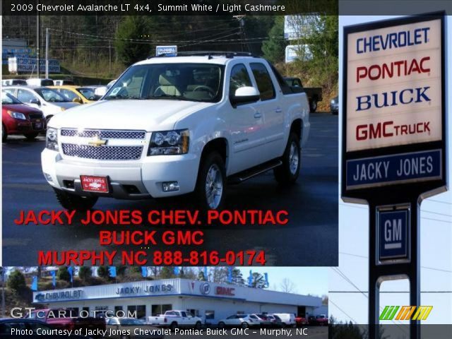 2009 Chevrolet Avalanche LT 4x4 in Summit White