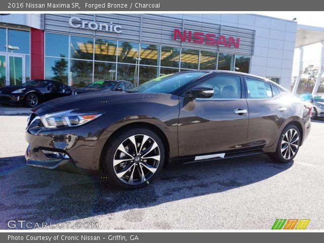 2016 Nissan Maxima SR in Forged Bronze
