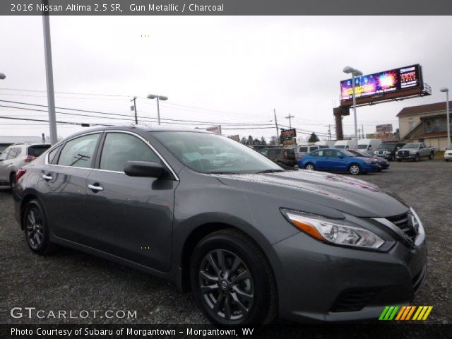 2016 Nissan Altima 2.5 SR in Gun Metallic