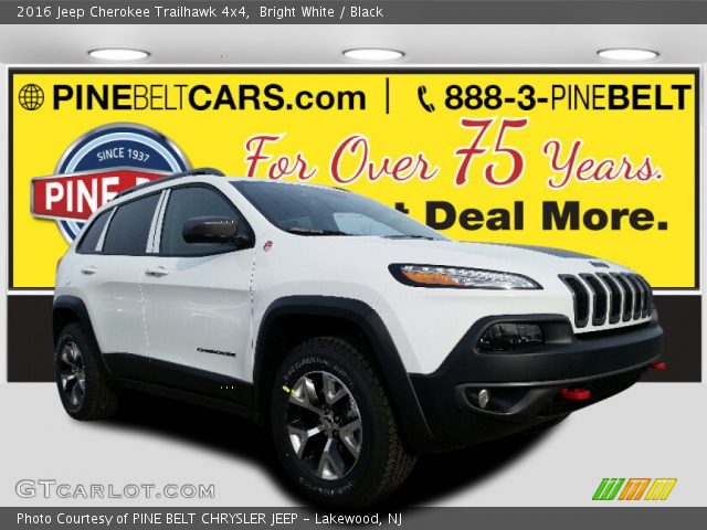 2016 Jeep Cherokee Trailhawk 4x4 in Bright White