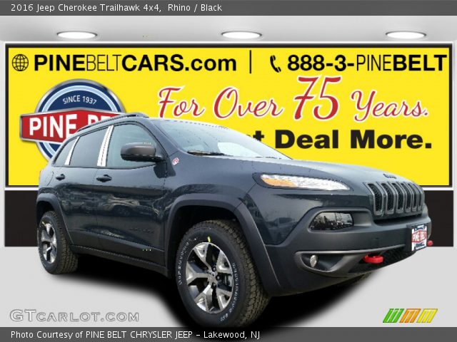 2016 Jeep Cherokee Trailhawk 4x4 in Rhino