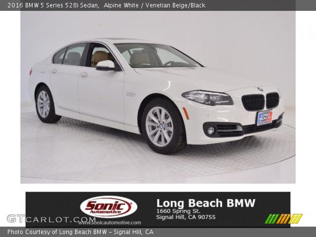 2016 BMW 5 Series 528i Sedan in Alpine White