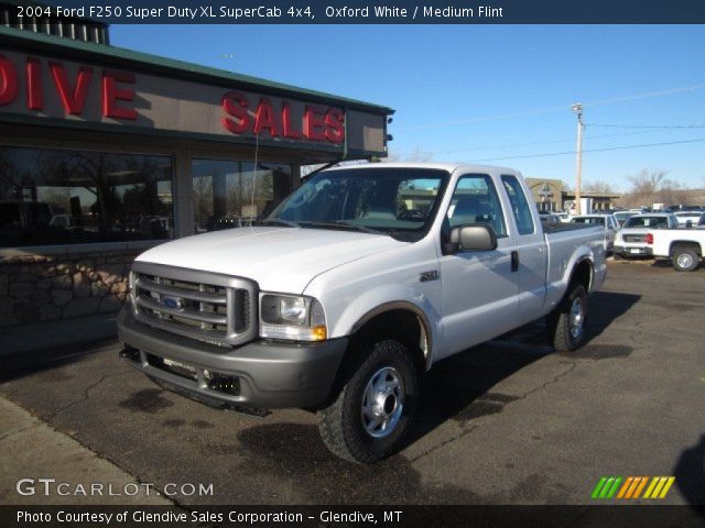 2004 Ford F250 Super Duty XL SuperCab 4x4 in Oxford White
