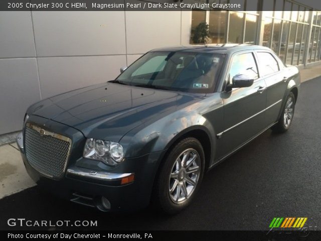 2005 Chrysler 300 C HEMI in Magnesium Pearl