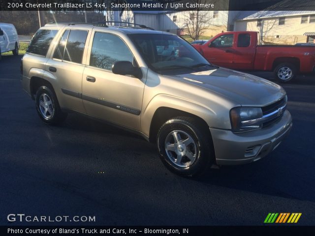 2004 Chevrolet TrailBlazer LS 4x4 in Sandstone Metallic