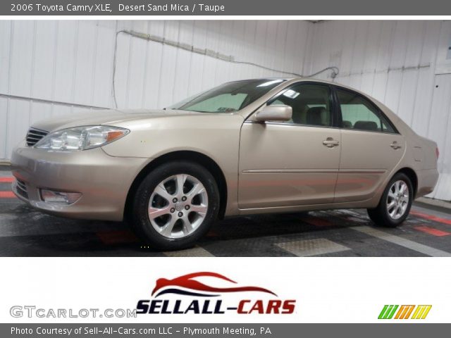 2006 Toyota Camry XLE in Desert Sand Mica