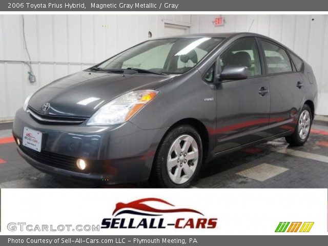 2006 Toyota Prius Hybrid in Magnetic Gray Metallic