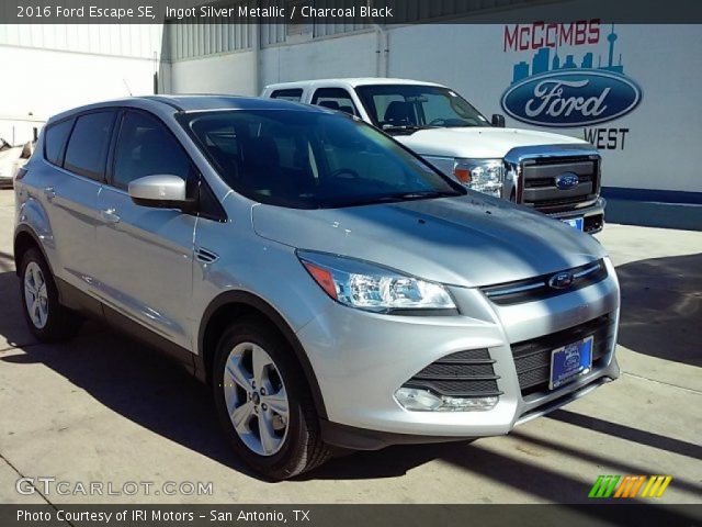 2016 Ford Escape SE in Ingot Silver Metallic