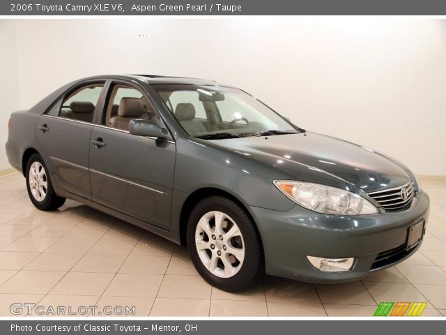 2006 Toyota Camry XLE V6 in Aspen Green Pearl