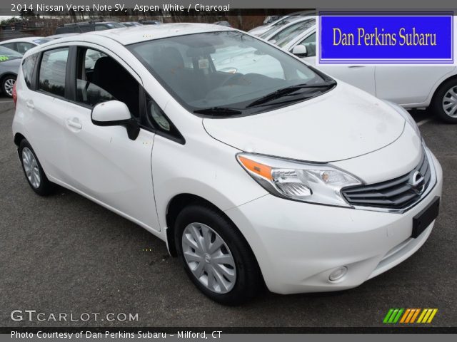 2014 Nissan Versa Note SV in Aspen White