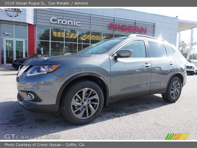 2016 Nissan Rogue SL in Gun Metallic