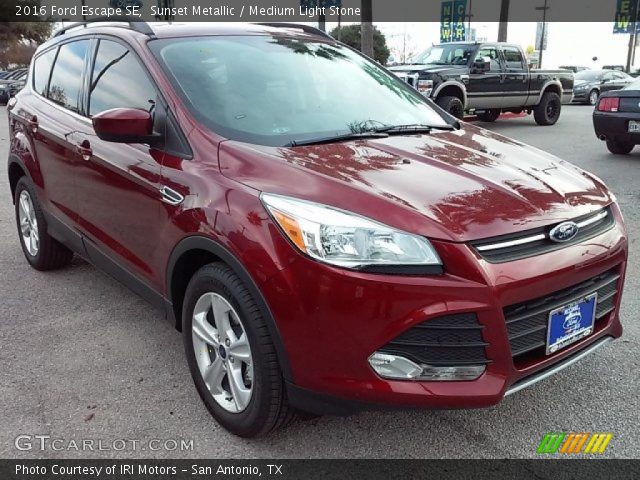 2016 Ford Escape SE in Sunset Metallic