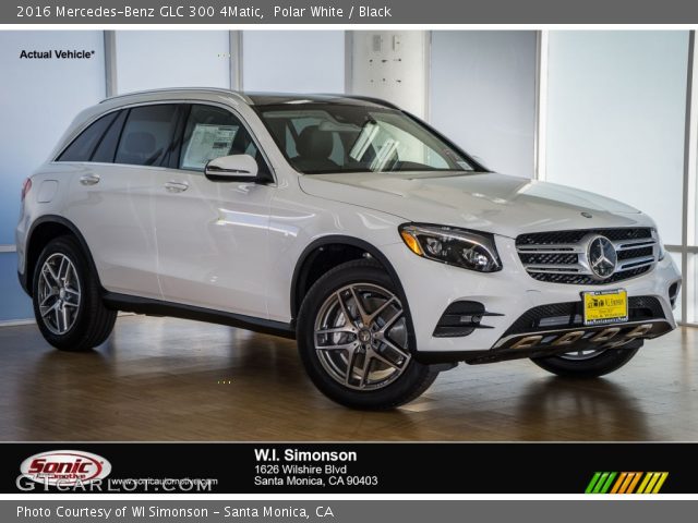 2016 Mercedes-Benz GLC 300 4Matic in Polar White