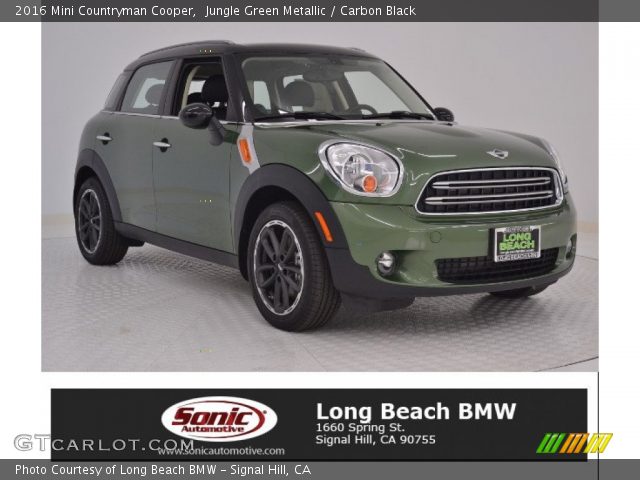 2016 Mini Countryman Cooper in Jungle Green Metallic