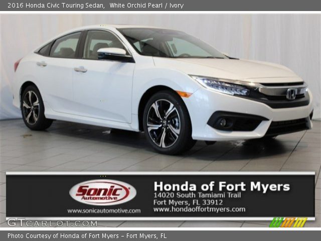 2016 Honda Civic Touring Sedan in White Orchid Pearl