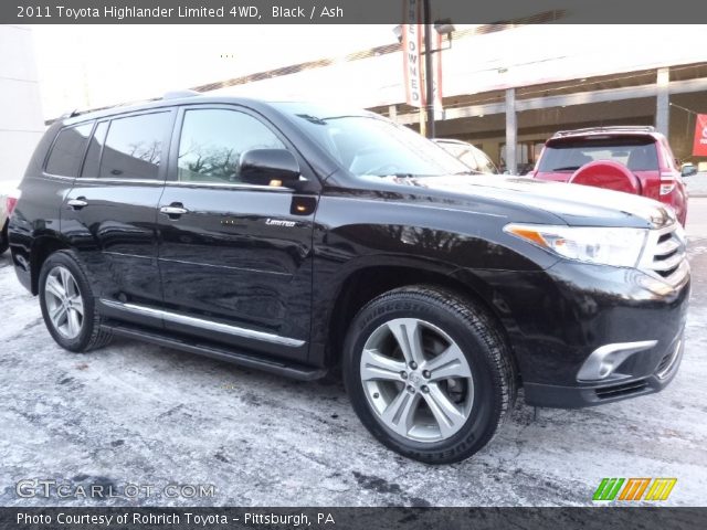 2011 Toyota Highlander Limited 4WD in Black