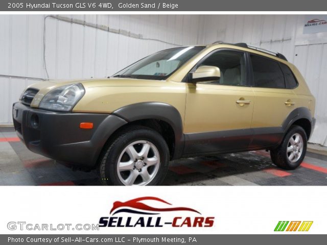 2005 Hyundai Tucson GLS V6 4WD in Golden Sand