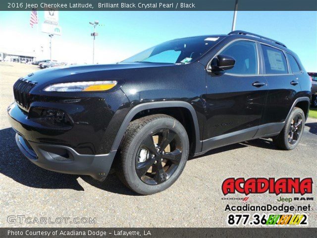2016 Jeep Cherokee Latitude in Brilliant Black Crystal Pearl
