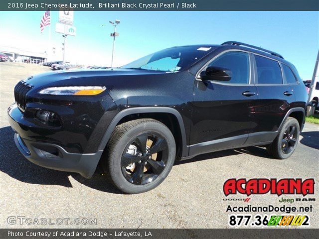 2016 Jeep Cherokee Latitude in Brilliant Black Crystal Pearl