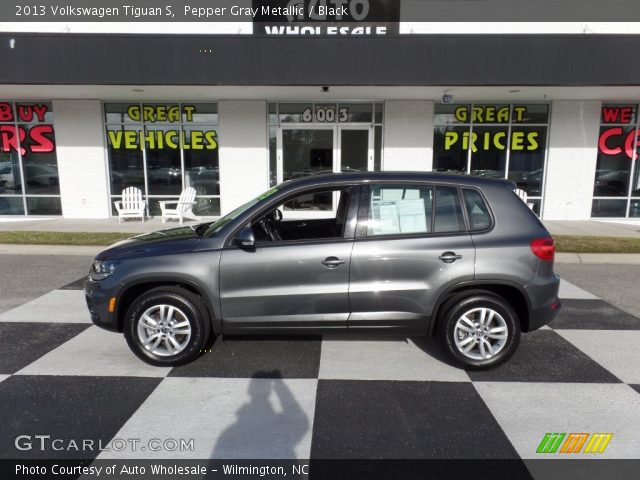 2013 Volkswagen Tiguan S in Pepper Gray Metallic