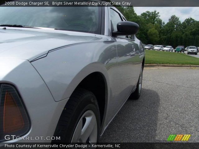2008 Dodge Charger SE in Bright Silver Metallic