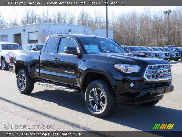 2016 Toyota Tacoma TRD Sport Access Cab 4x4 in Black