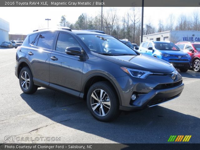 2016 Toyota RAV4 XLE in Magnetic Gray Metallic