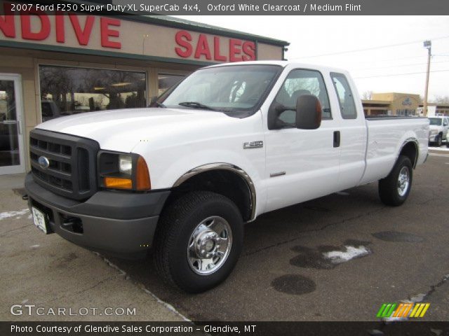 2007 Ford F250 Super Duty XL SuperCab 4x4 in Oxford White Clearcoat