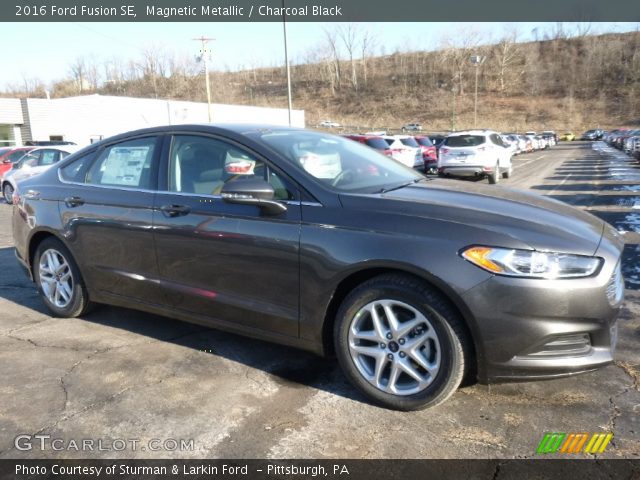 2016 Ford Fusion SE in Magnetic Metallic