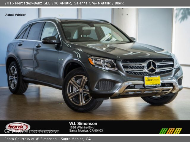 2016 Mercedes-Benz GLC 300 4Matic in Selenite Grey Metallic