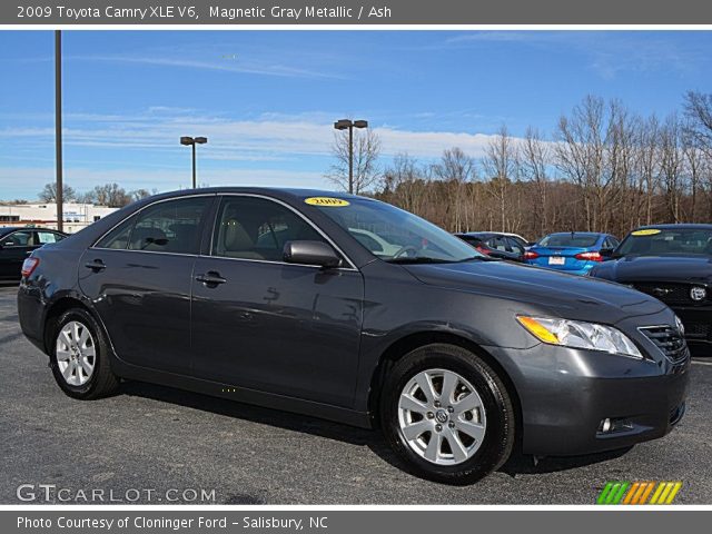 2009 Toyota Camry XLE V6 in Magnetic Gray Metallic
