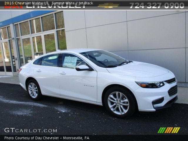 2016 Chevrolet Malibu LT in Summit White