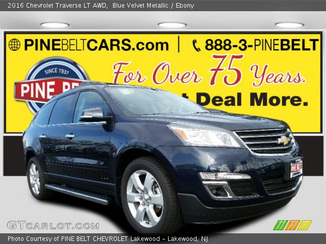2016 Chevrolet Traverse LT AWD in Blue Velvet Metallic