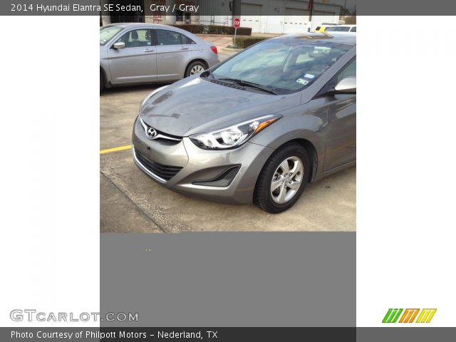 2014 Hyundai Elantra SE Sedan in Gray