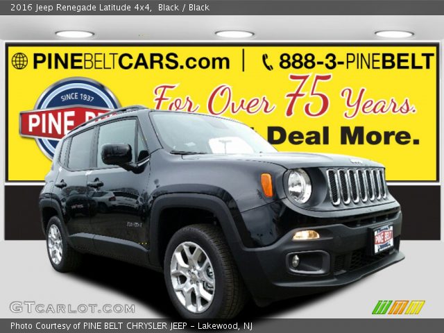 2016 Jeep Renegade Latitude 4x4 in Black