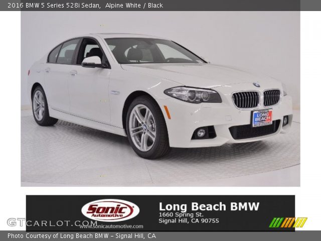 2016 BMW 5 Series 528i Sedan in Alpine White