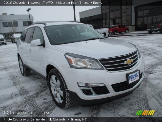 2016 Chevrolet Traverse LT AWD in Iridescent Pearl Tricoat