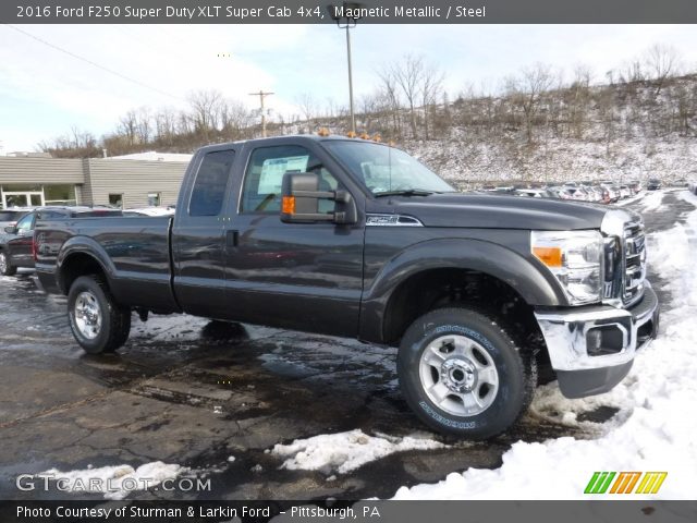 2016 Ford F250 Super Duty XLT Super Cab 4x4 in Magnetic Metallic